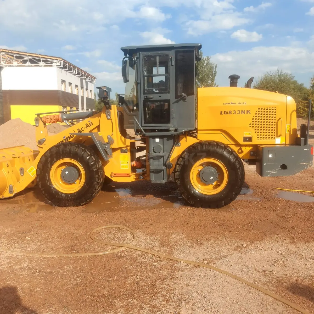 Lonking LG833N