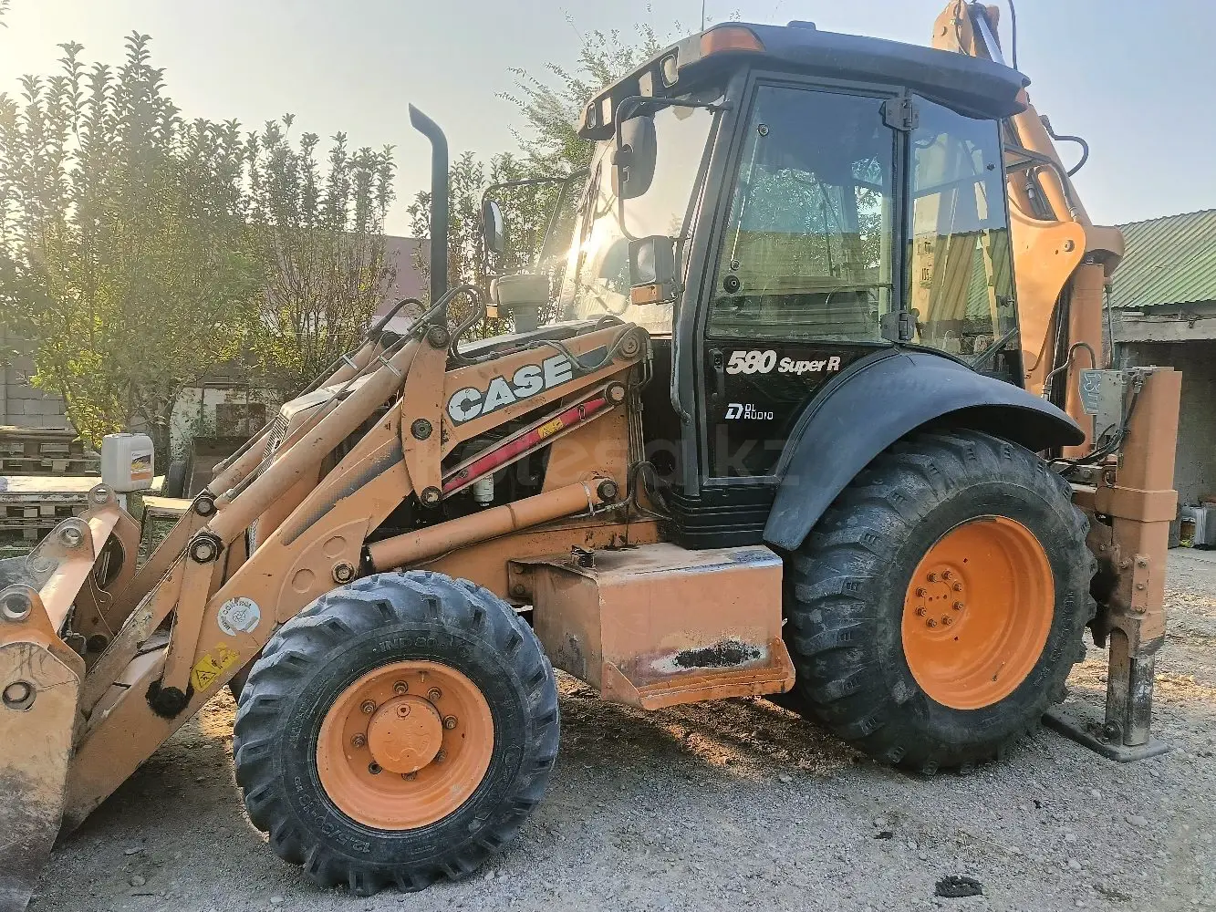 Case 580 Super R