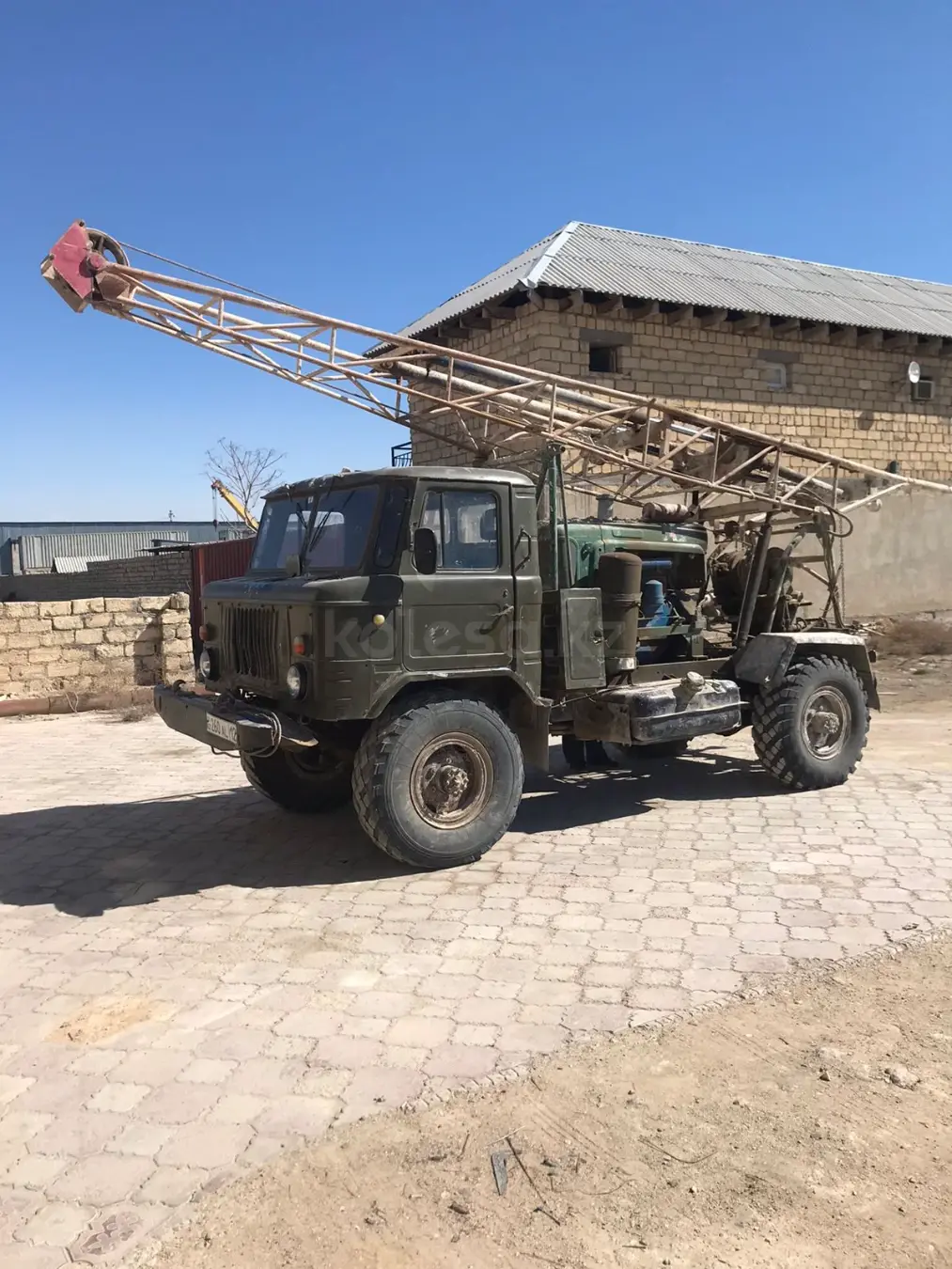 ГАЗ 3308 Т17