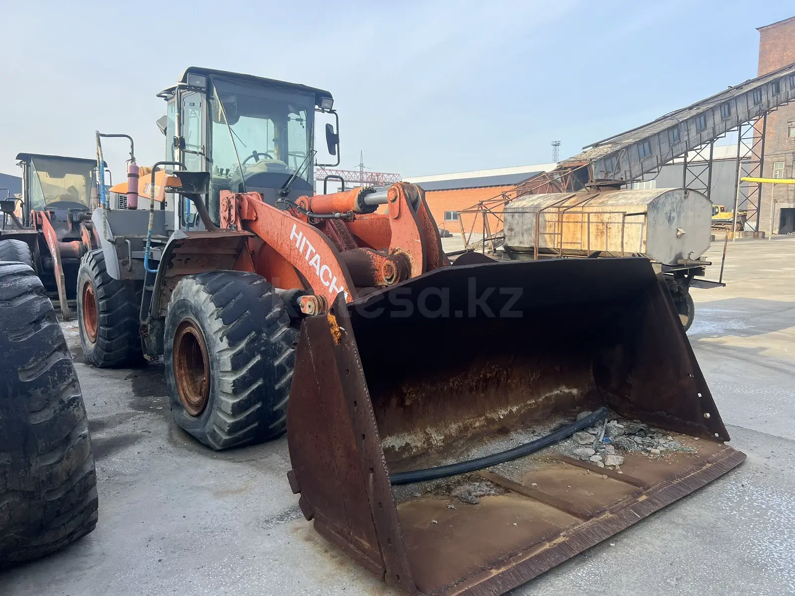 Hitachi ZW 250