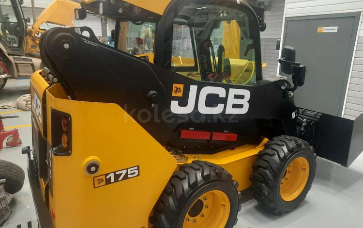 JCB JS 115