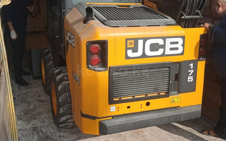 JCB JS 115
