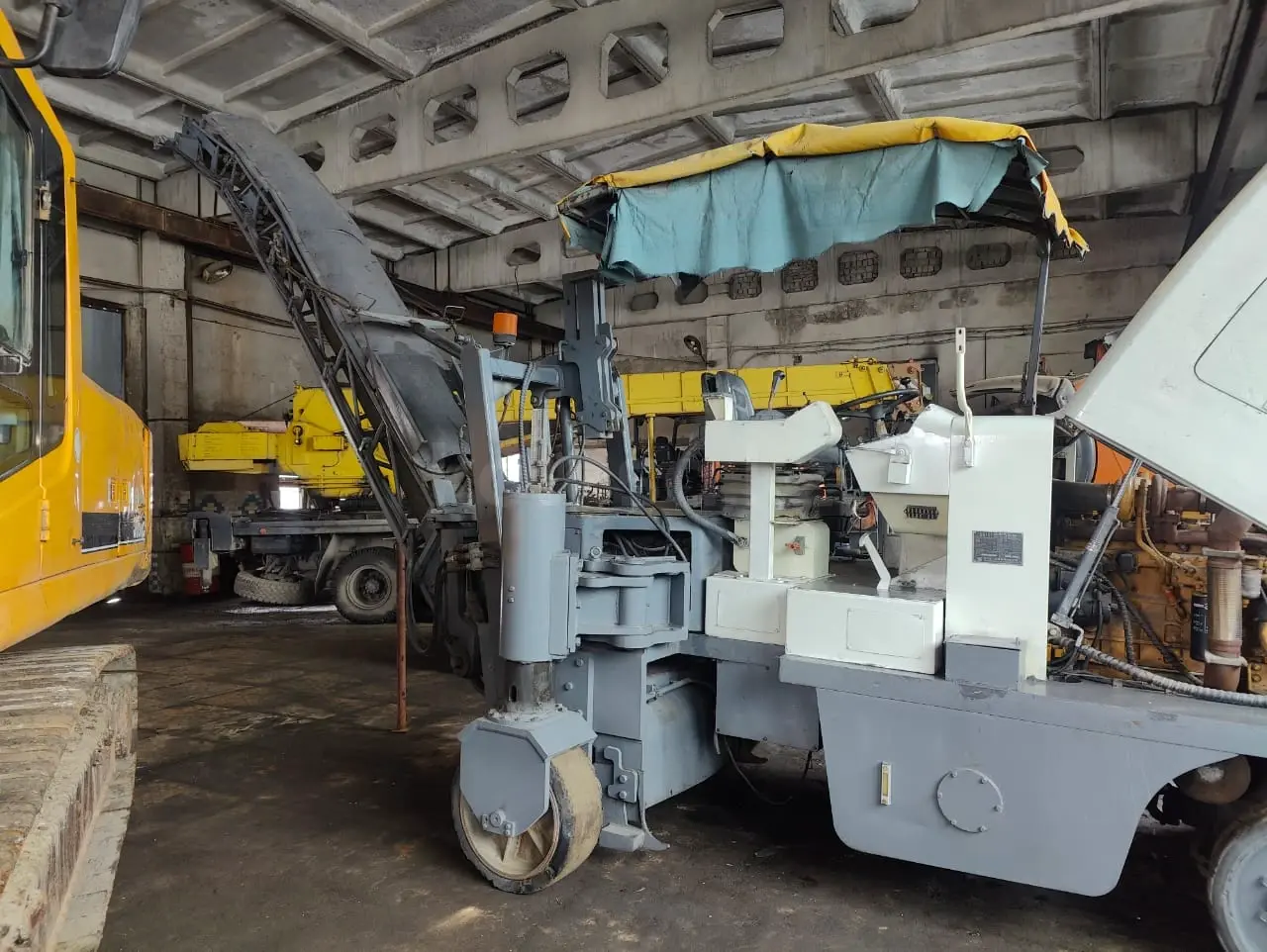 XCMG XE210