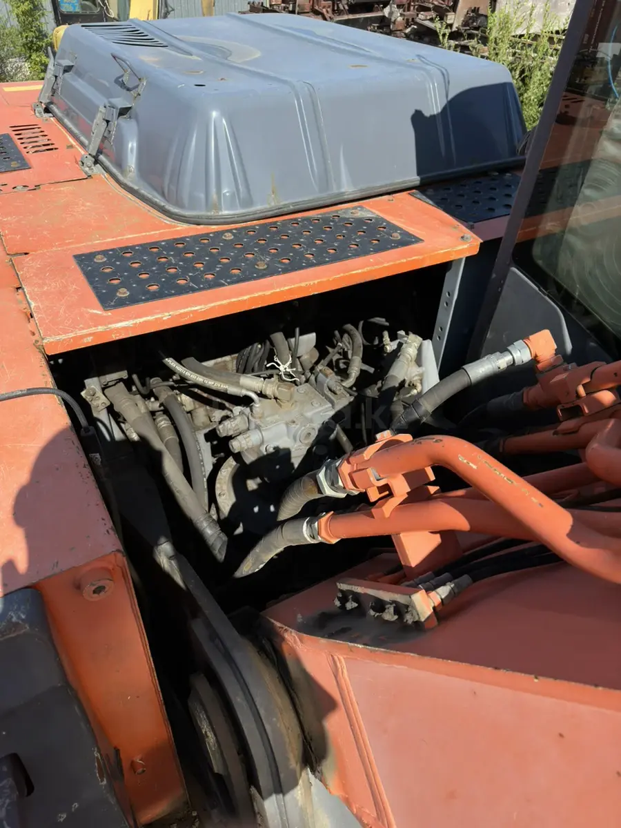 Hitachi ZX270-3