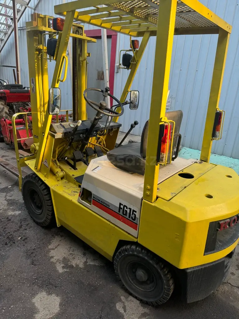 Komatsu FG15C