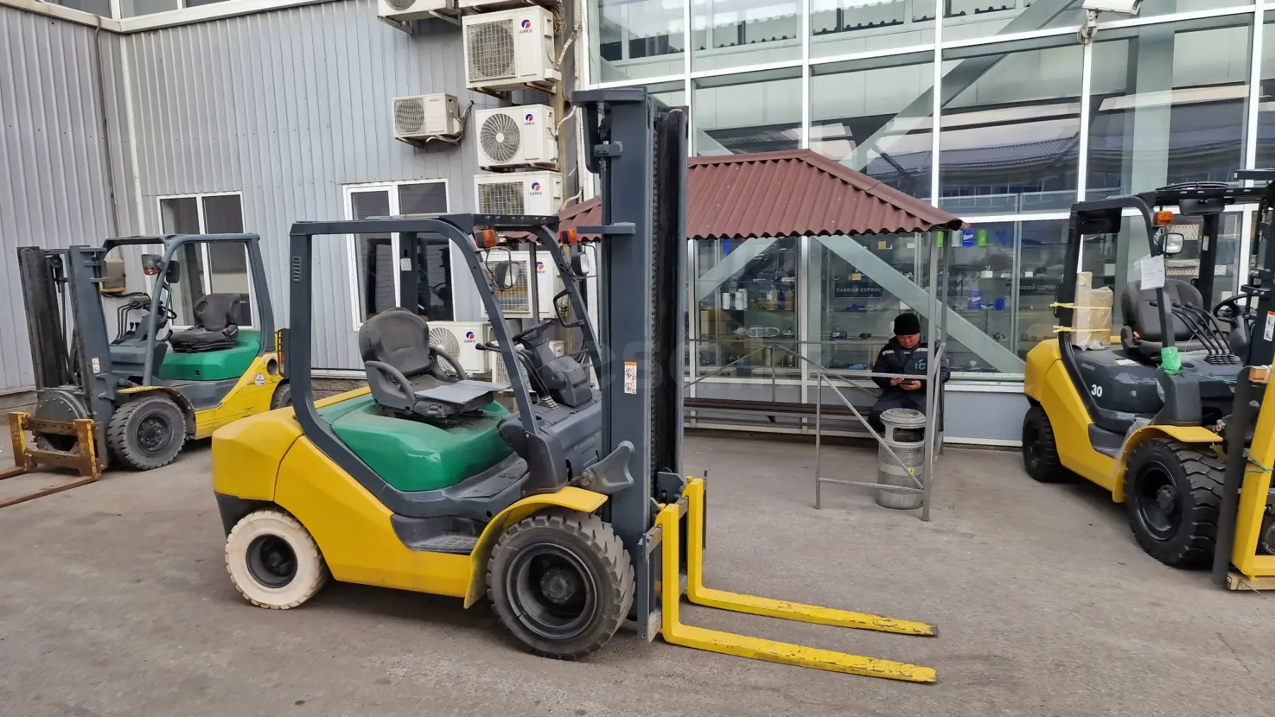 Komatsu FG15C
