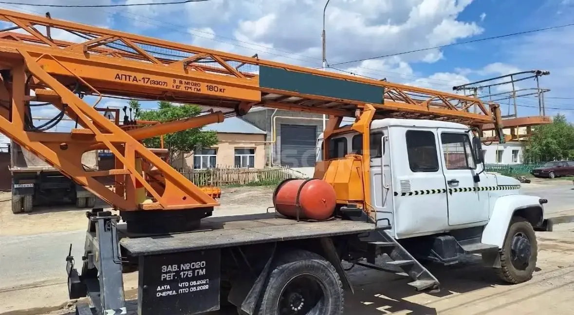 ГАЗ 3308 Т17