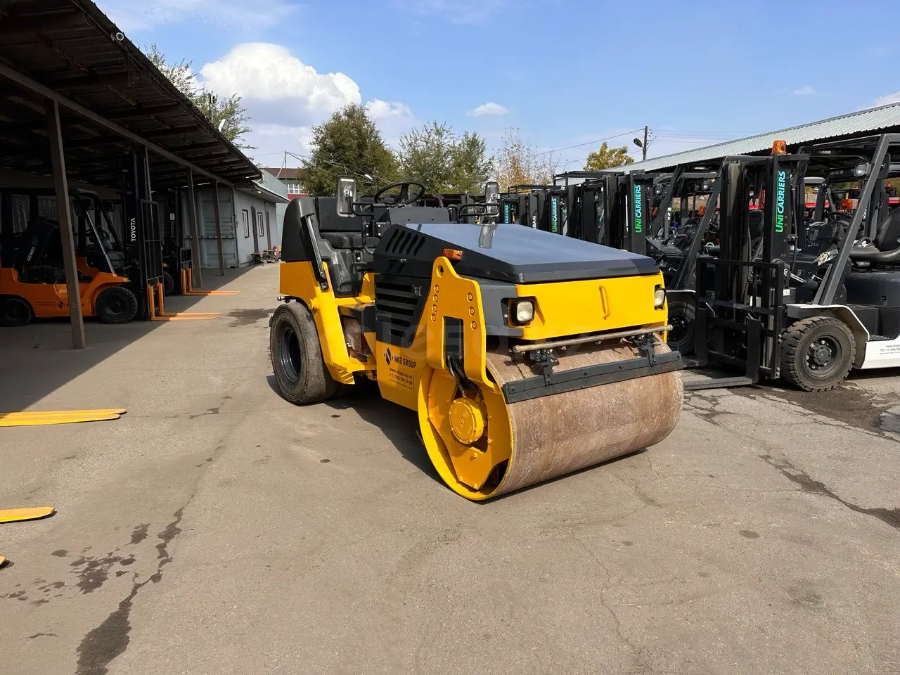 SAKAI TW502-1