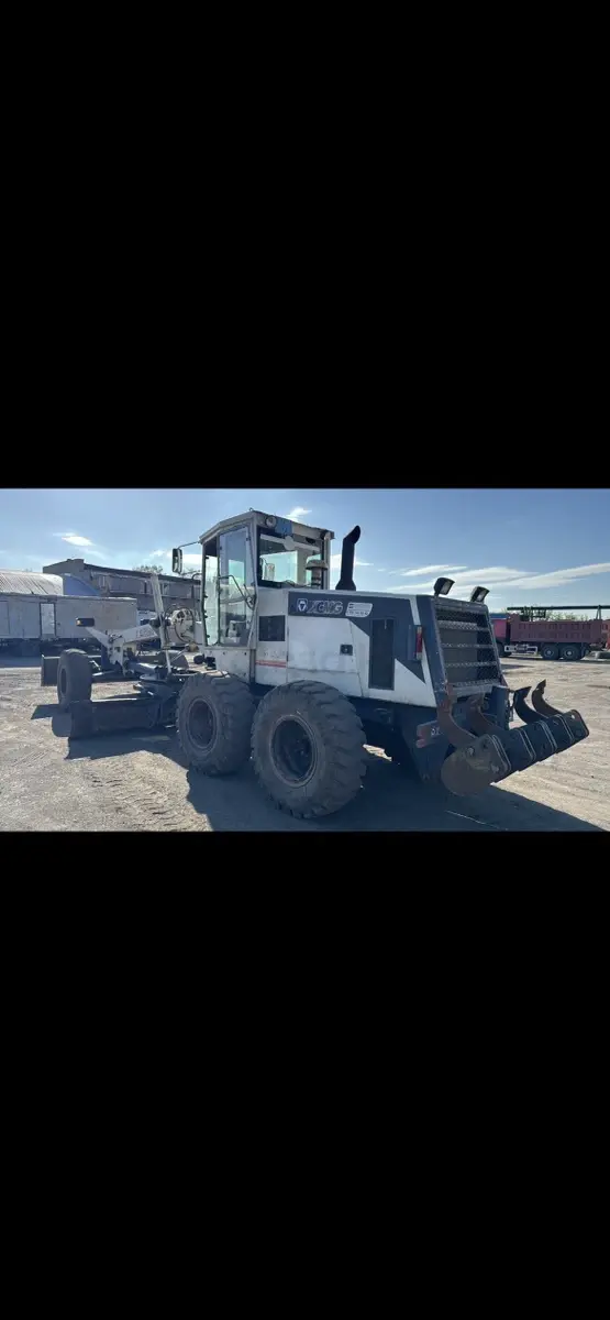 XCMG GR180