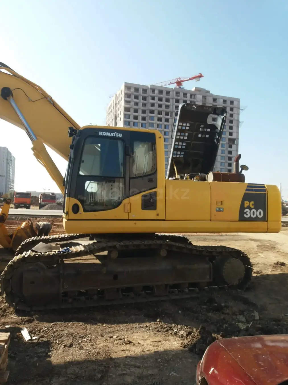 Komatsu PC300