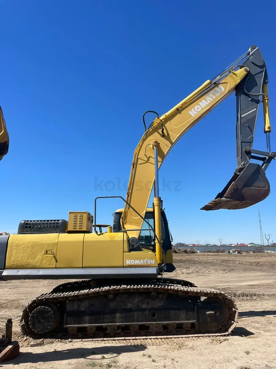 Komatsu PC360-7