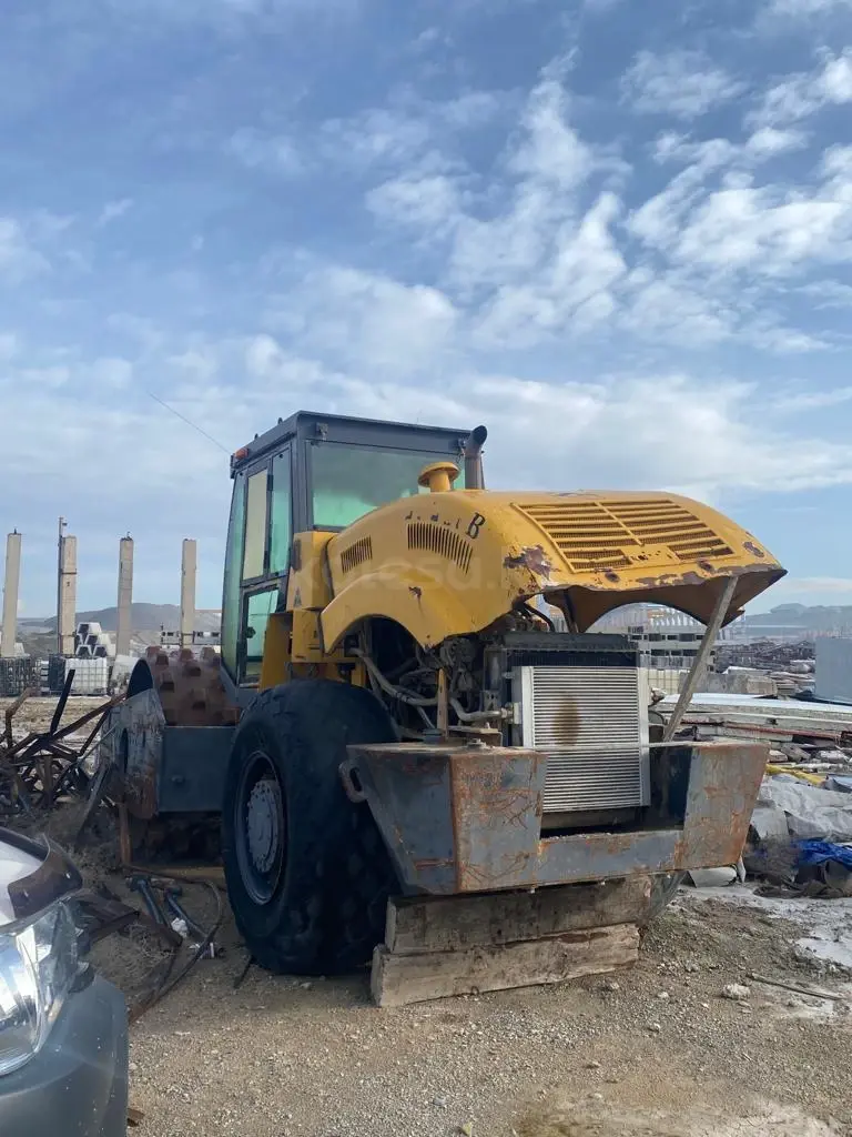 XCMG DL900A
