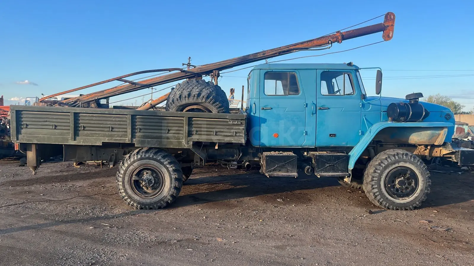 Урал ДЭ-210