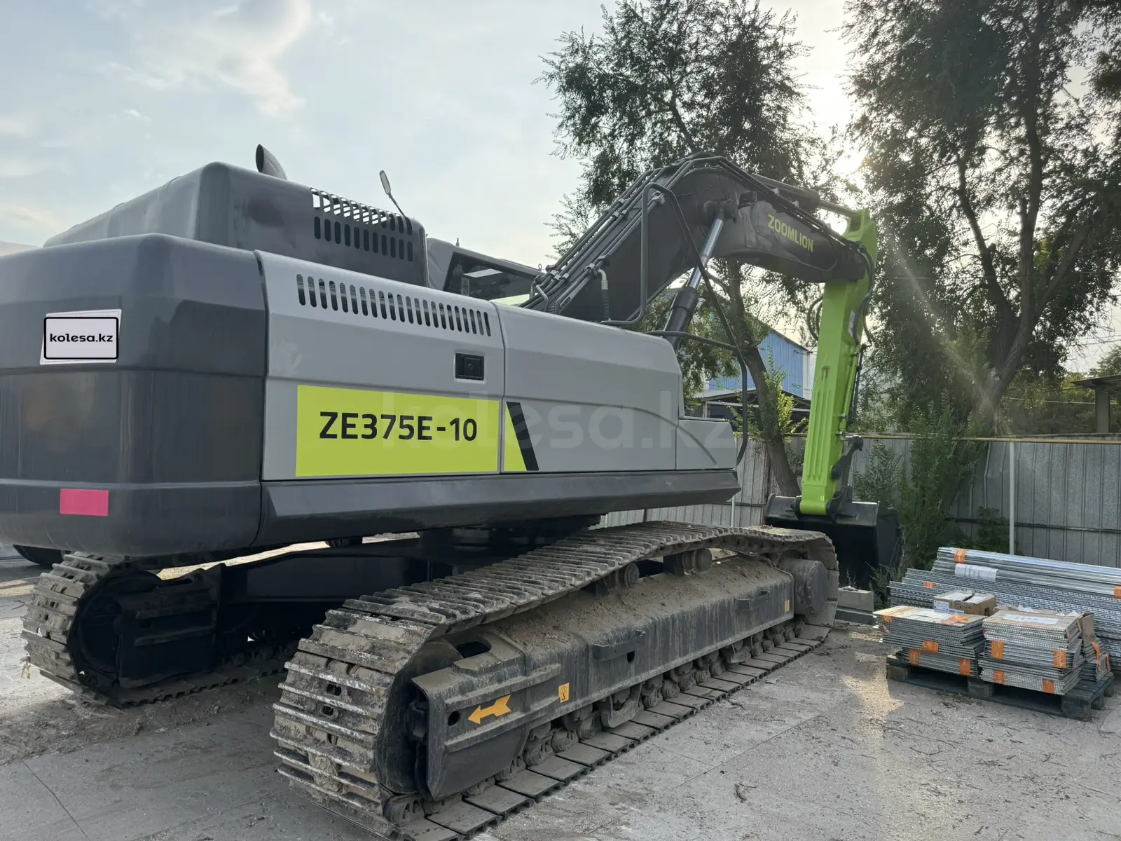 Zoomlion ZE370E