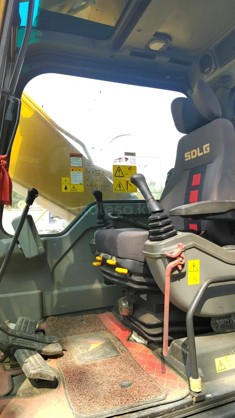 SDLG E6210F