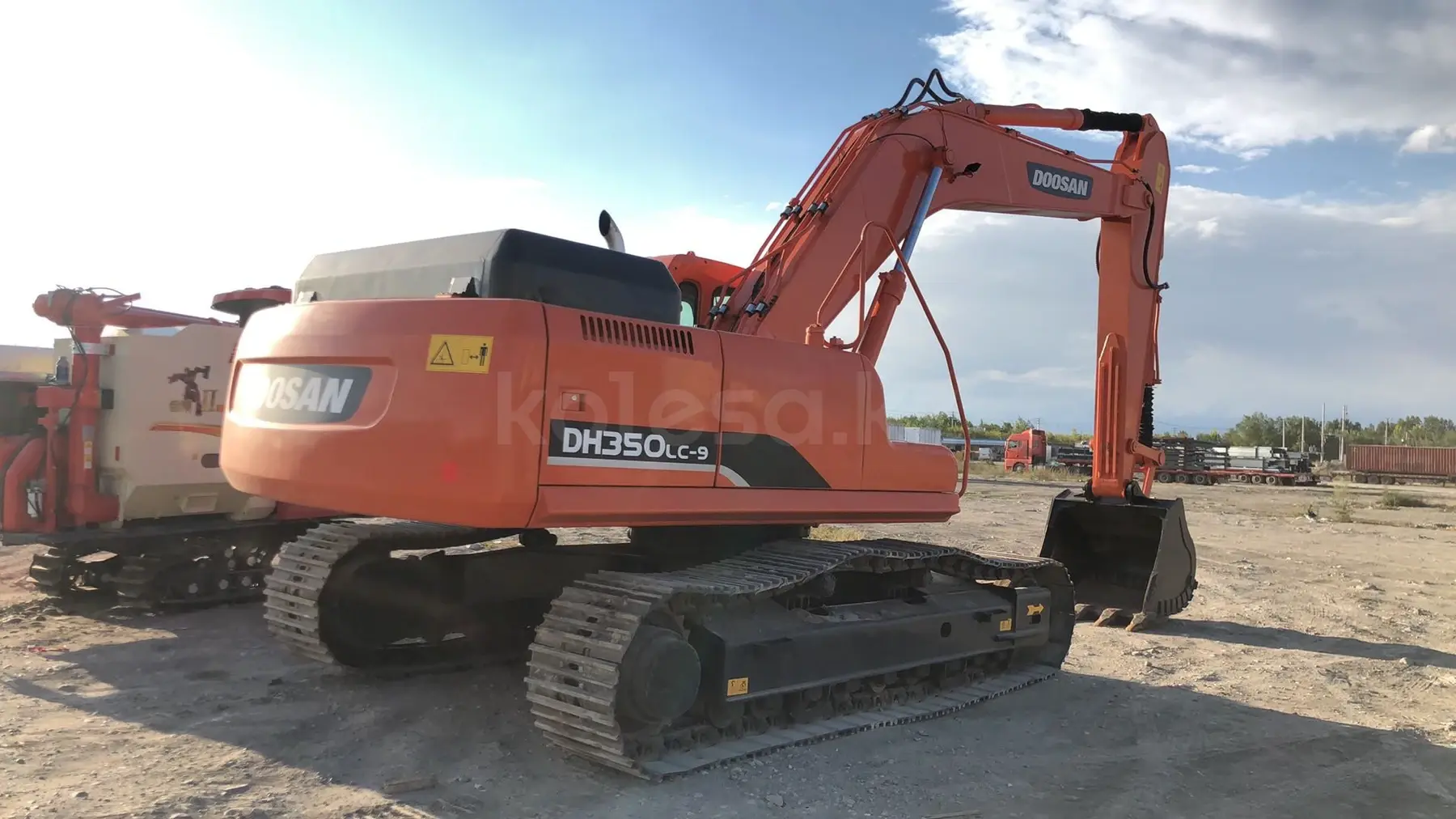 Doosan DX360LC-7B