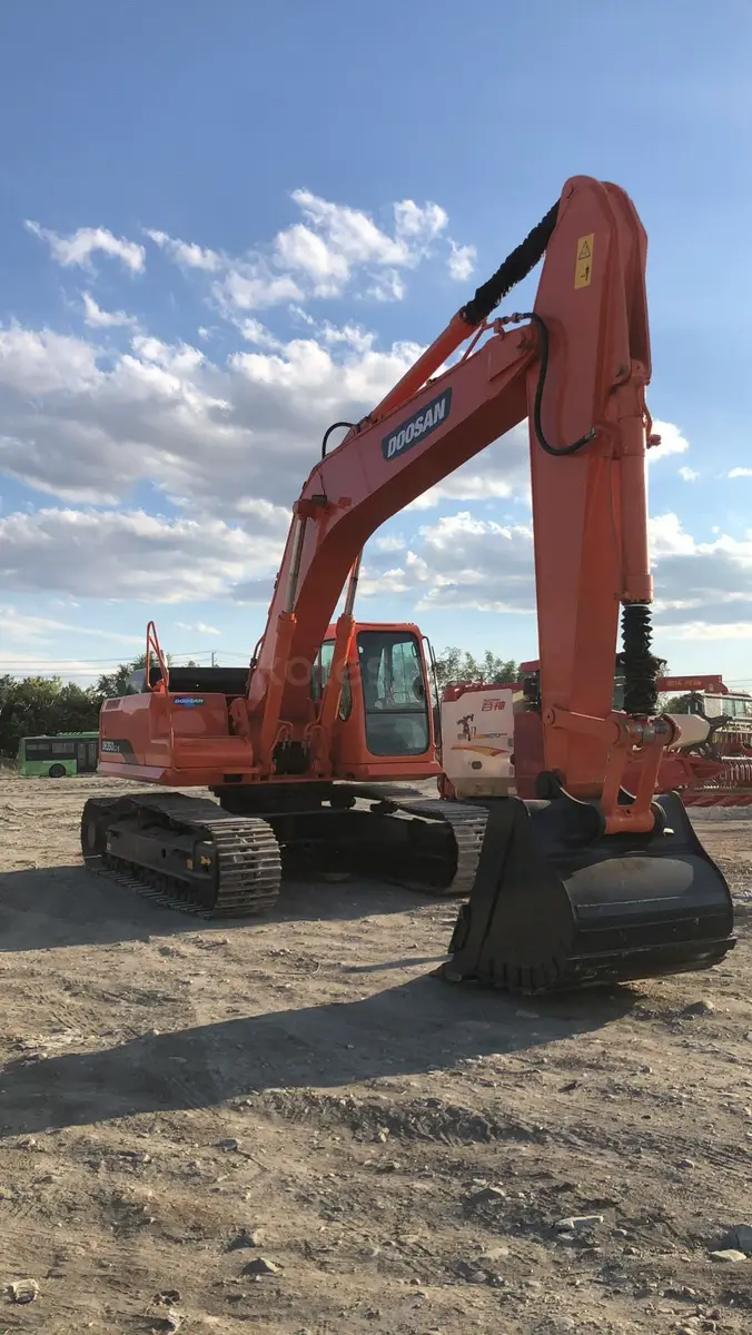 Doosan DX360LC-7B