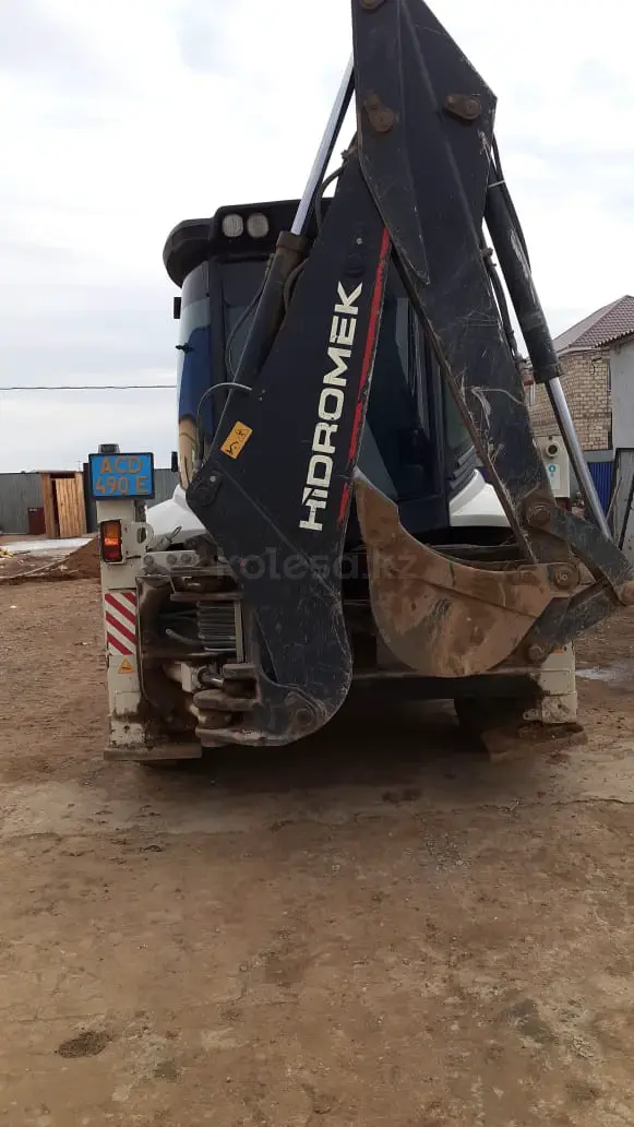Hidromek HMK 102B