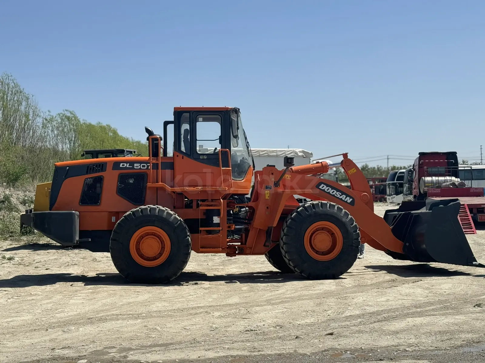 Doosan DL500