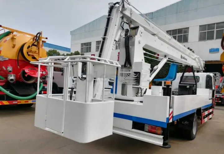КО-529-10 на шасси ISUZU NQR 75 P