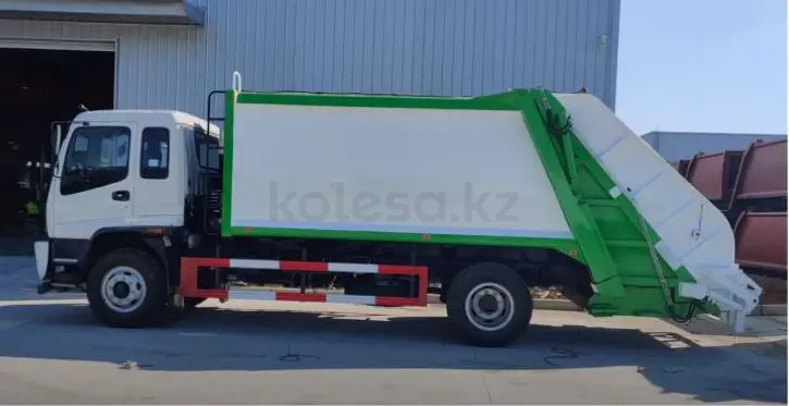 Isuzu 5 куб.м на шасси NQR90