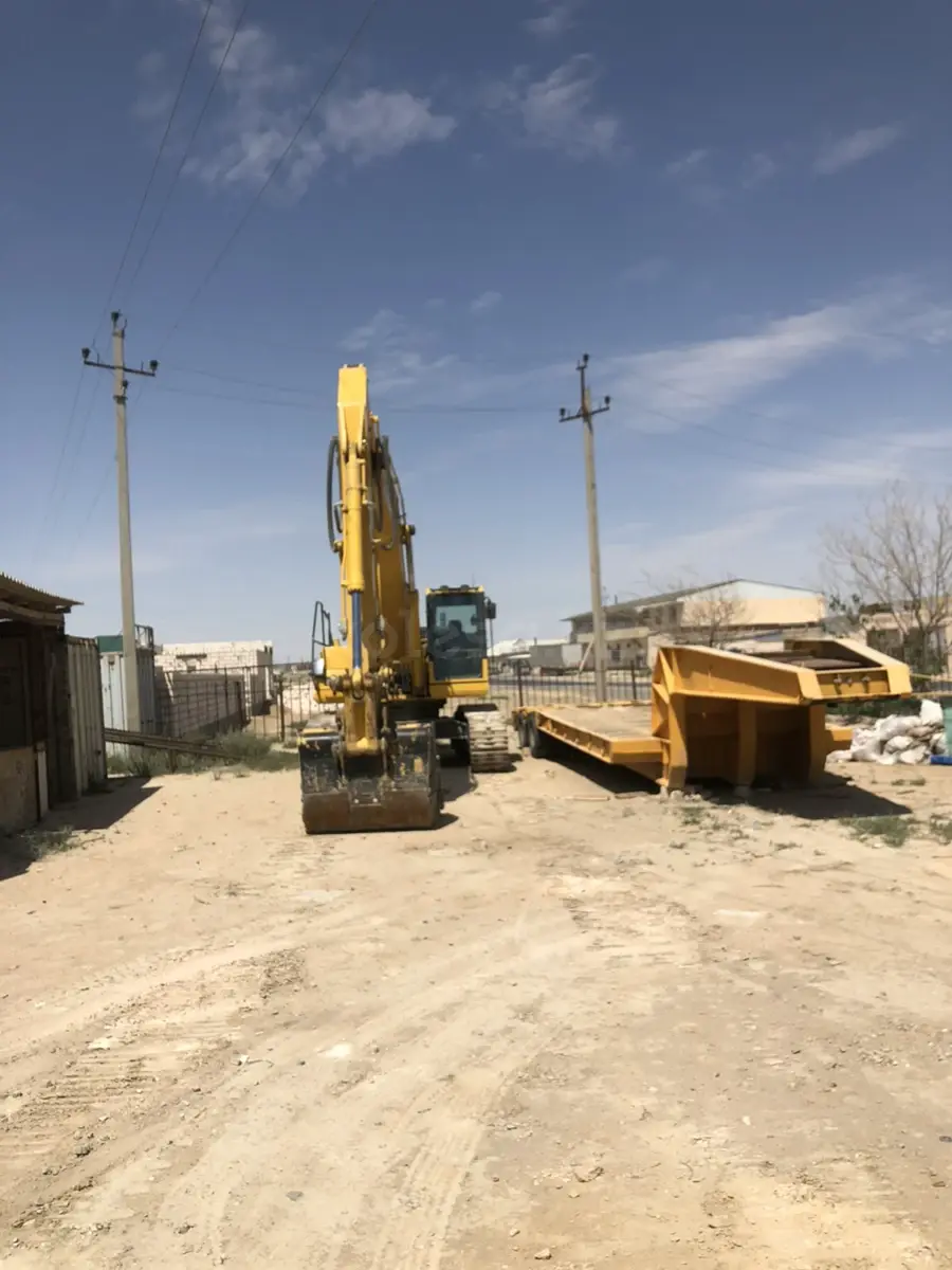 Komatsu PC300