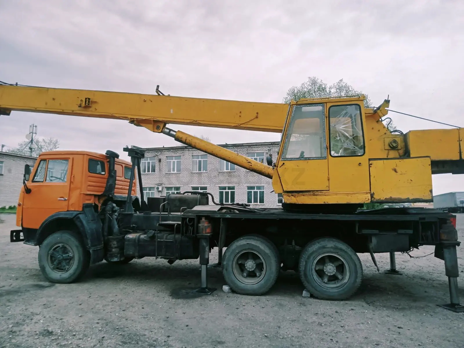 Камаз АГП-22Т (шасси КАМАЗ-43253)