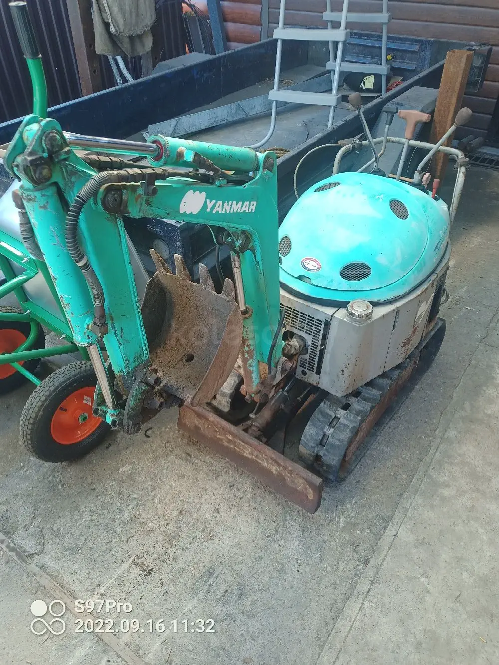 Yanmar B7U