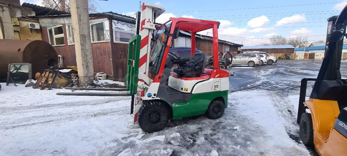 Mitsubishi FG
