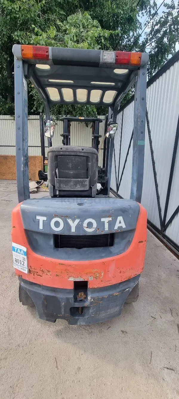 Toyota 4SDK8