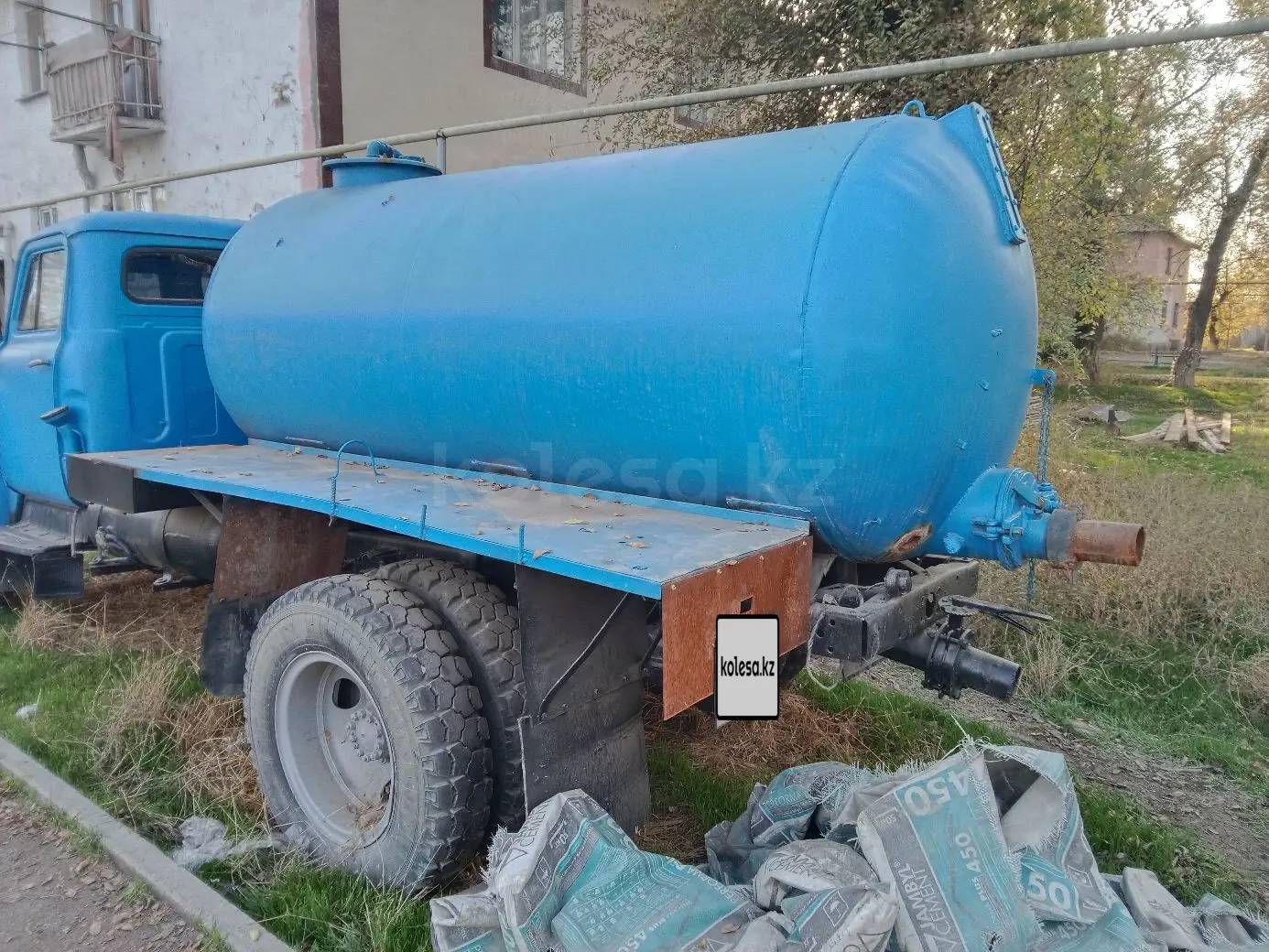 ГАЗ АПТ-12 (3302)П-44