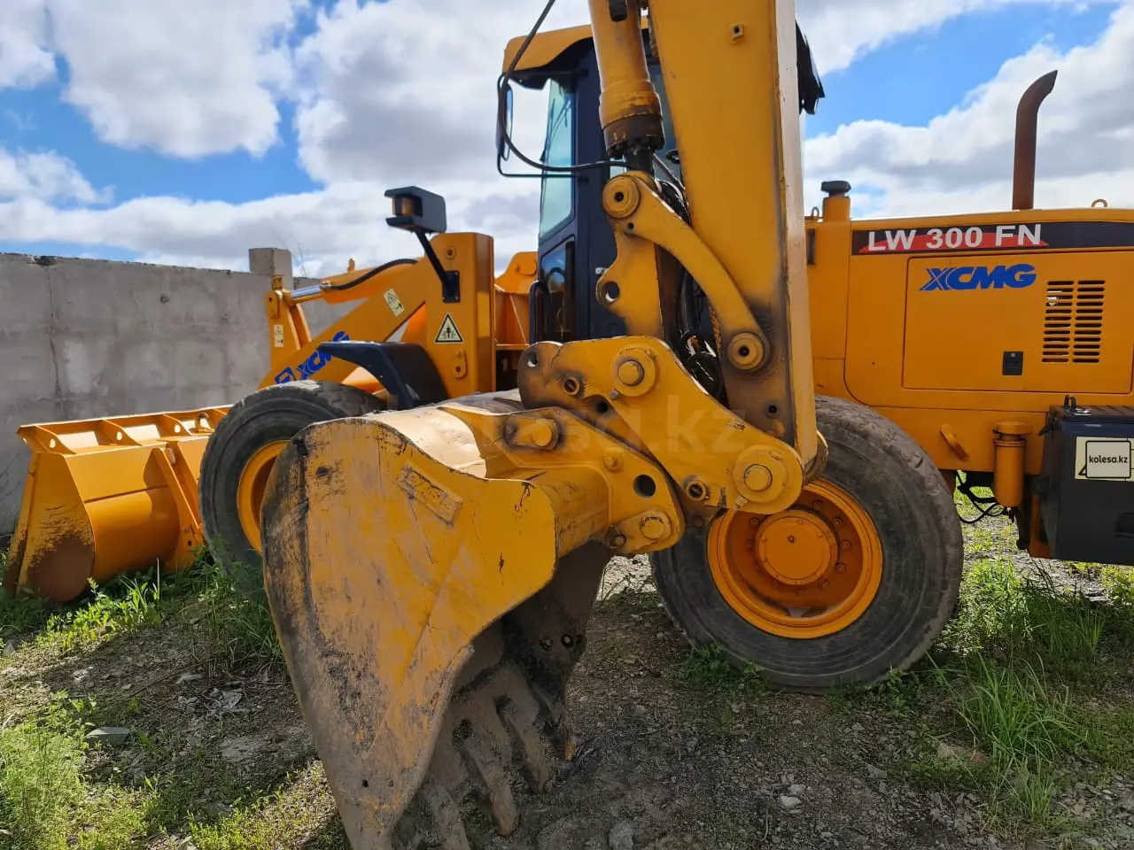 Komatsu PW160-7