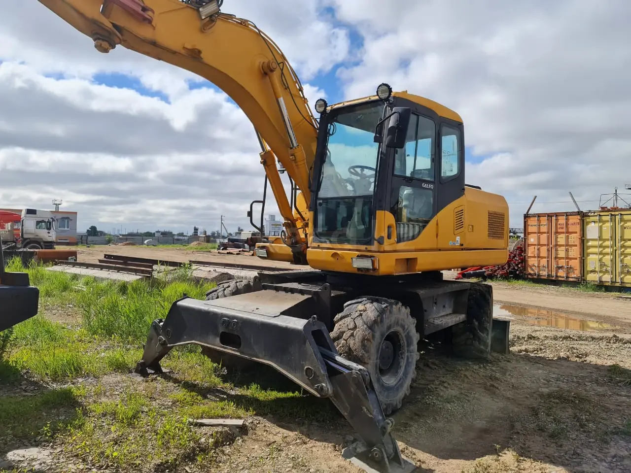 Komatsu PW160-7