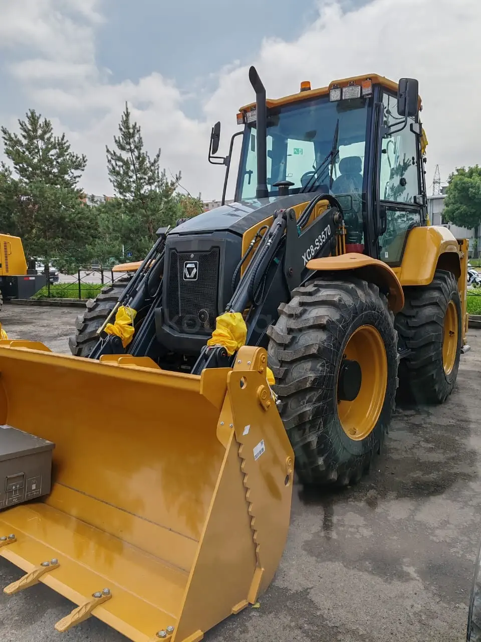 XCMG XC8-S3570