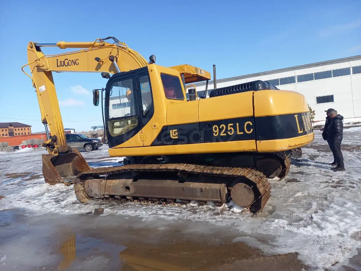 LiuGong CLG925LC
