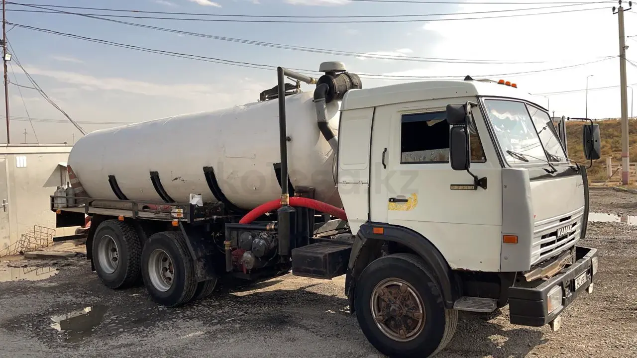 Камаз АПТ-32