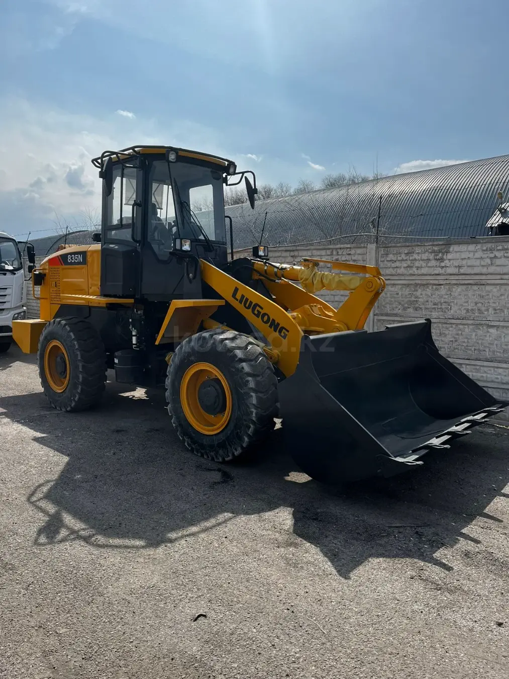 LiuGong 835