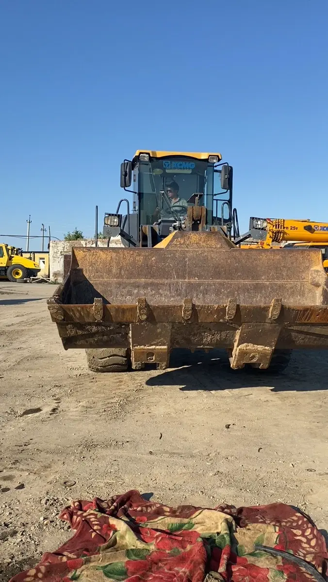 XCMG LW500FN