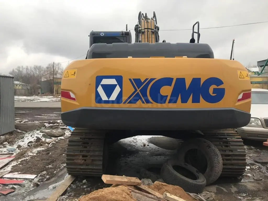 XCMG XE215C