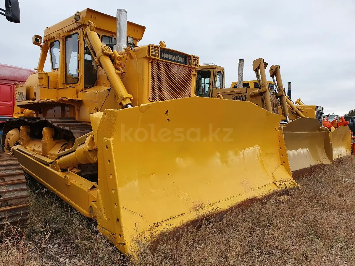 Komatsu D355A