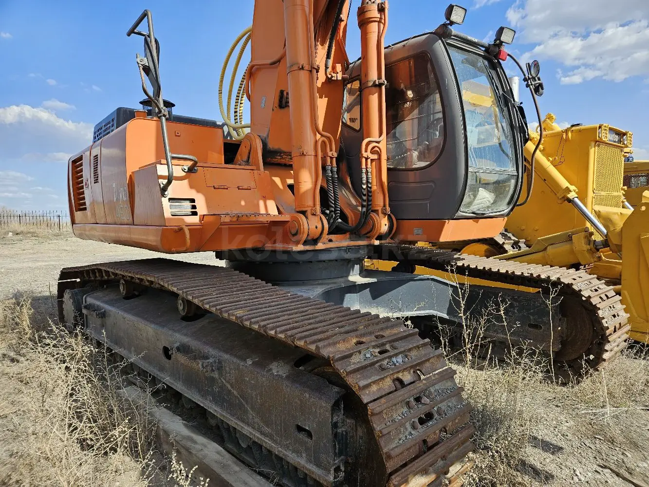 Hitachi ZX450