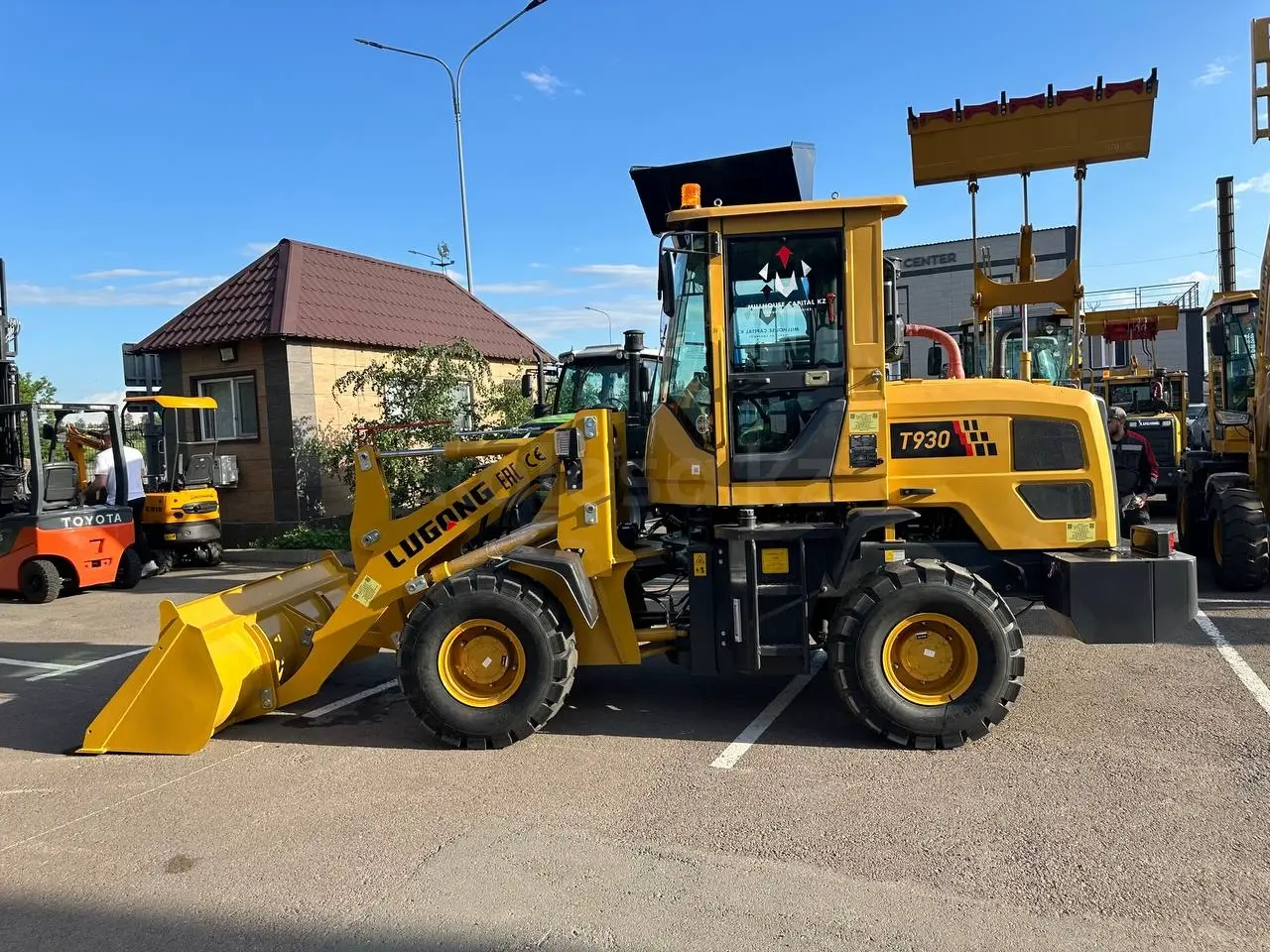 Lugong Т930