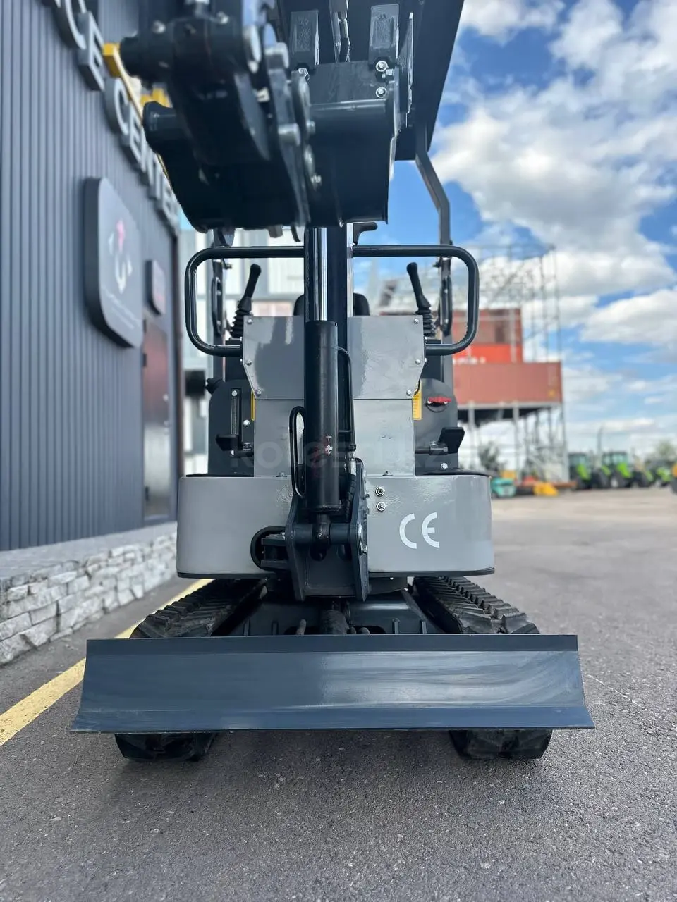 Rhinoceros XN90-8