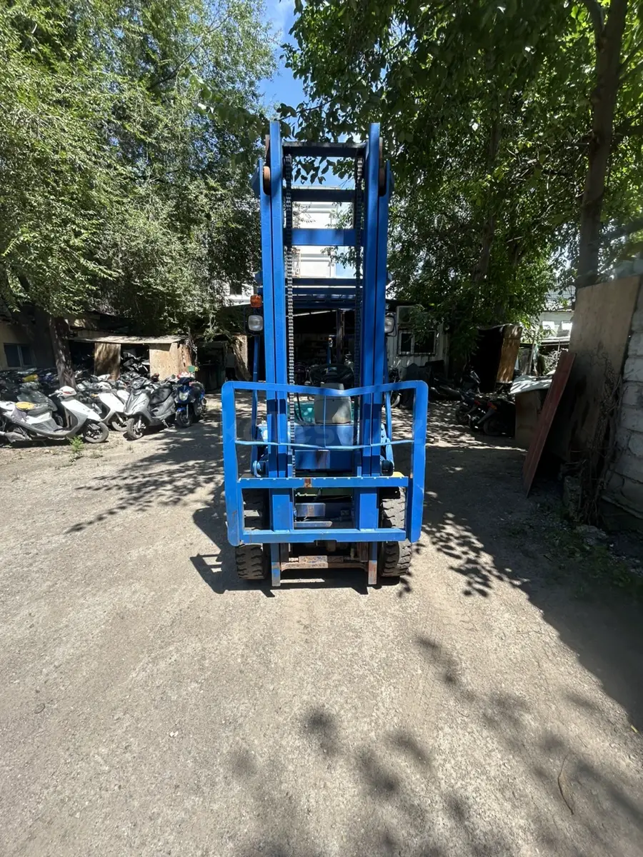 Komatsu FG15C