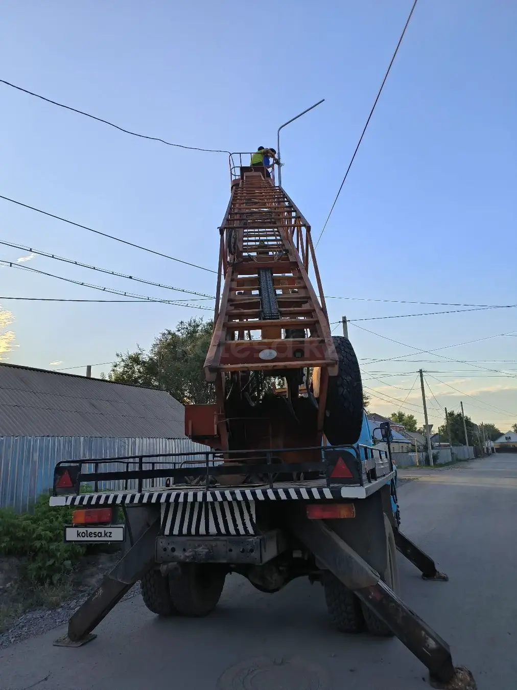 Пожтехника АПТ-14 шасси ЗИЛ-5301