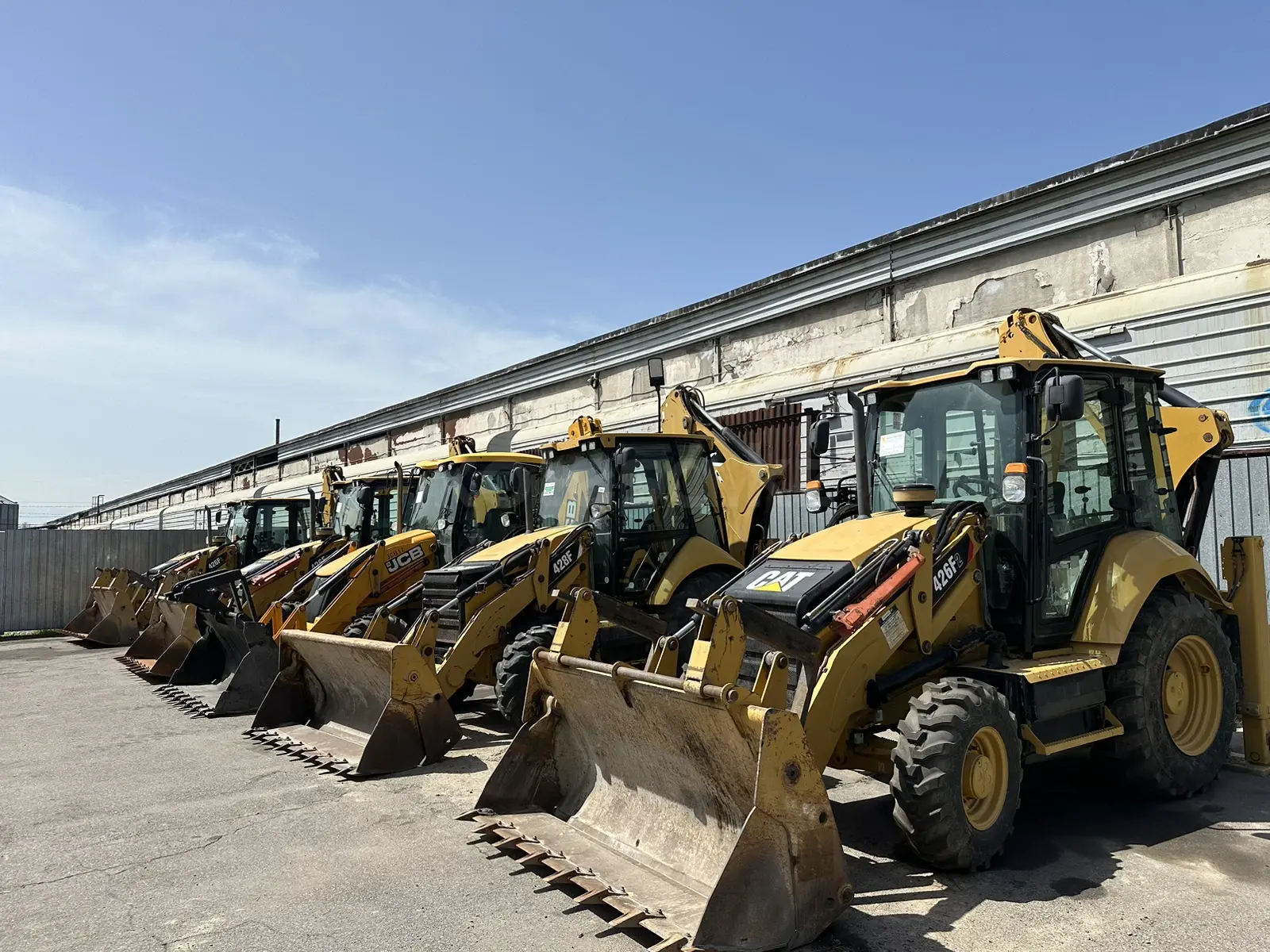 Caterpillar 426F2