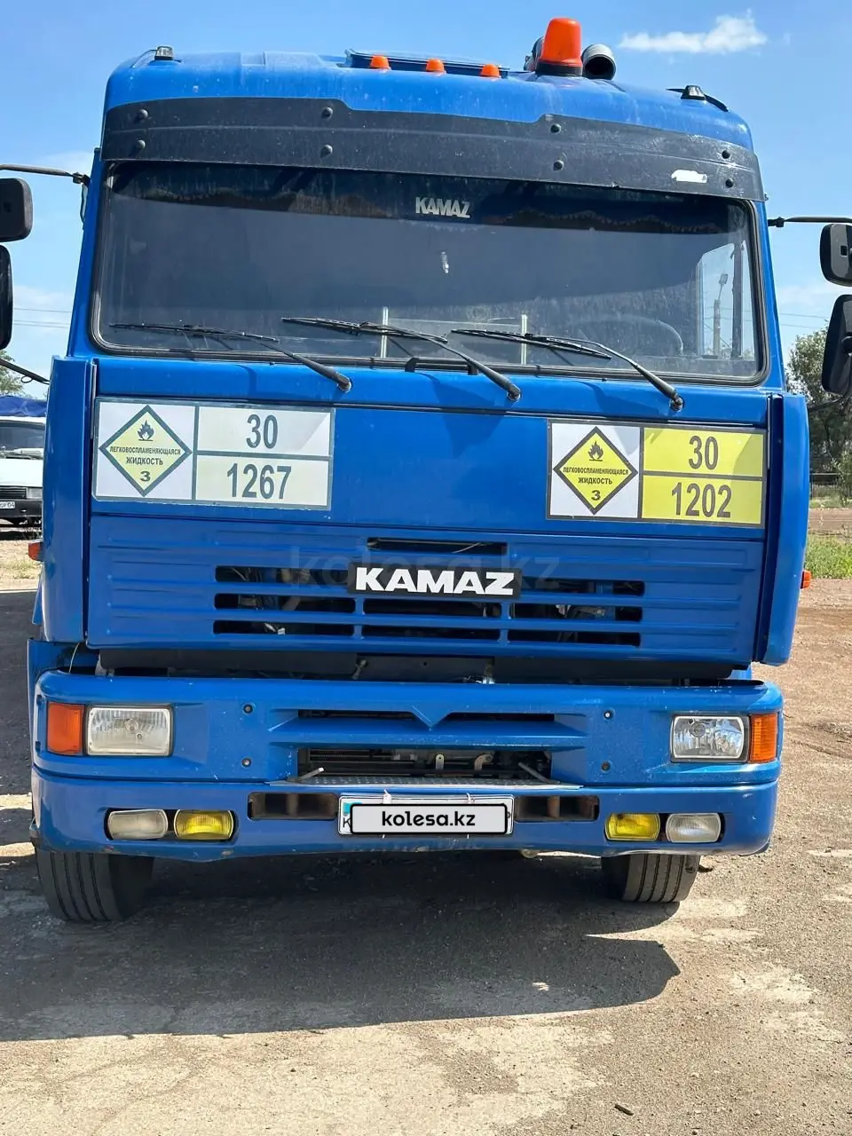 Камаз АПТ-32