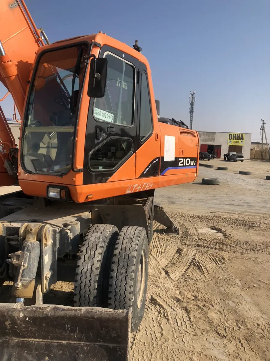 Doosan DX225LC