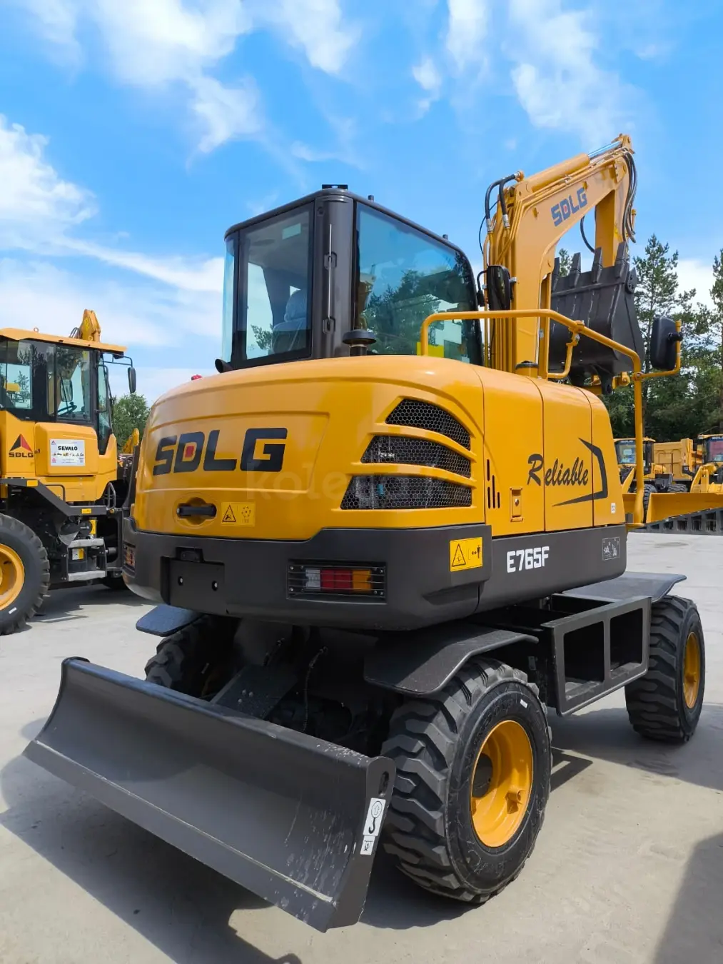 SDLG E635F