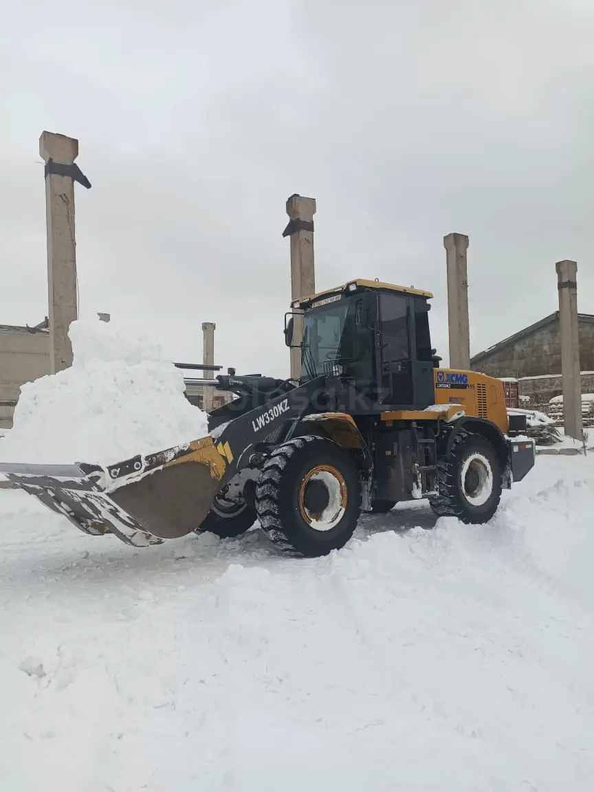 XCMG LW330FN